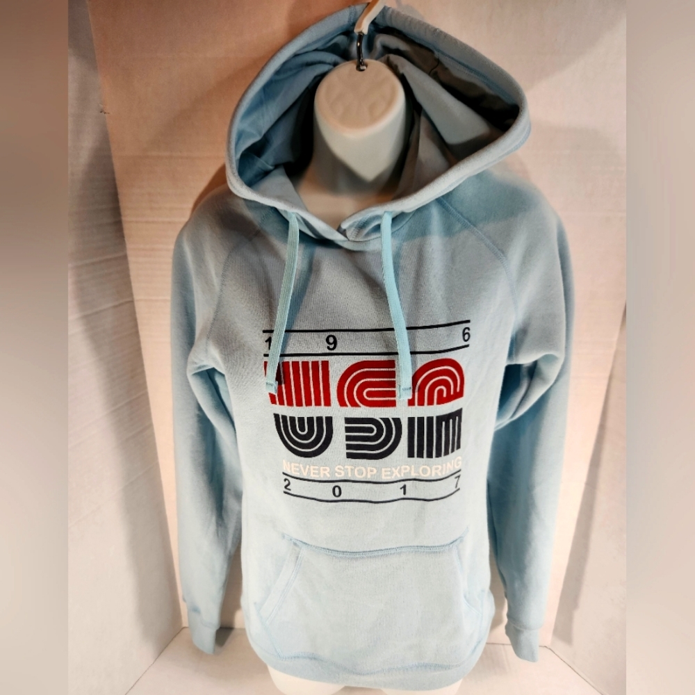 NWOT Women's The North Face 1966 USA Never Stop Exploring 2017 Hoodie